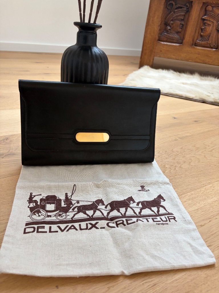Delvaux pochette, Handtassen en Accessoires, Tassen | Damestassen, Zo goed als nieuw, Avondtasje, Zwart, Ophalen of Verzenden