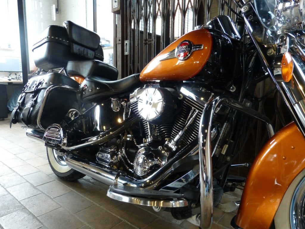Harley-Davidson SOFTAIL Heritage Classic (bj 2016), Motoren, Motoren | Harley-Davidson, Meer dan 35 kW, Overig, ABS, Gentweg 32
9940  Evergem