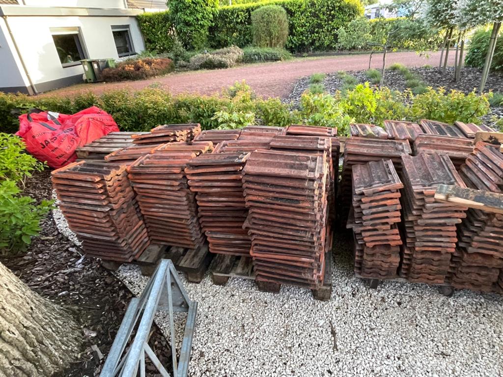 Gratis dakpannen, Doe-het-zelf en Bouw, Ophalen, Gebruikt, Steen of Klei, 15 m² of meer