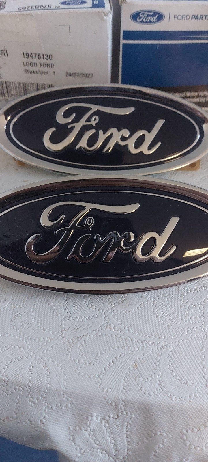 emblème officiel Ford d'origine ( logos Ford), Autos : Pièces & Accessoires, Enlèvement ou Envoi, Neuf, Ford