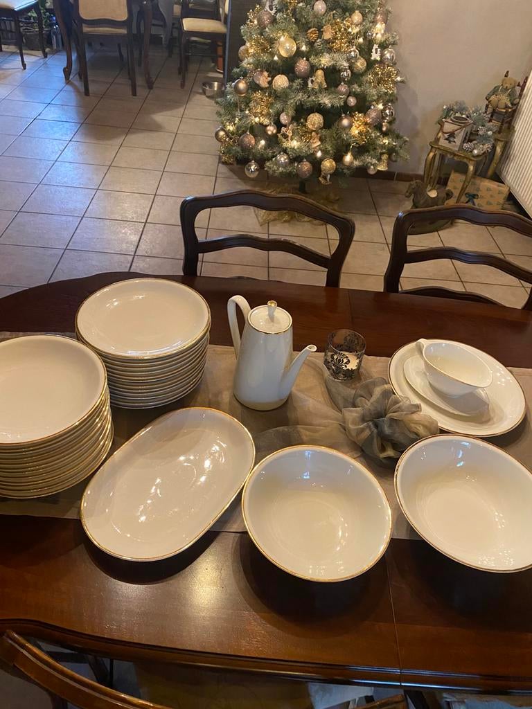 Eetservies 12 pers., Ophalen