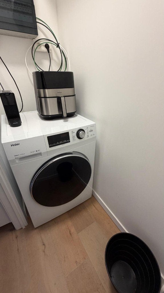 Wasmachine, Elektronische apparatuur, Wasmachines, Ophalen, 1200 tot 1600 toeren, 10 kg of meer, Energieklasse A of zuiniger