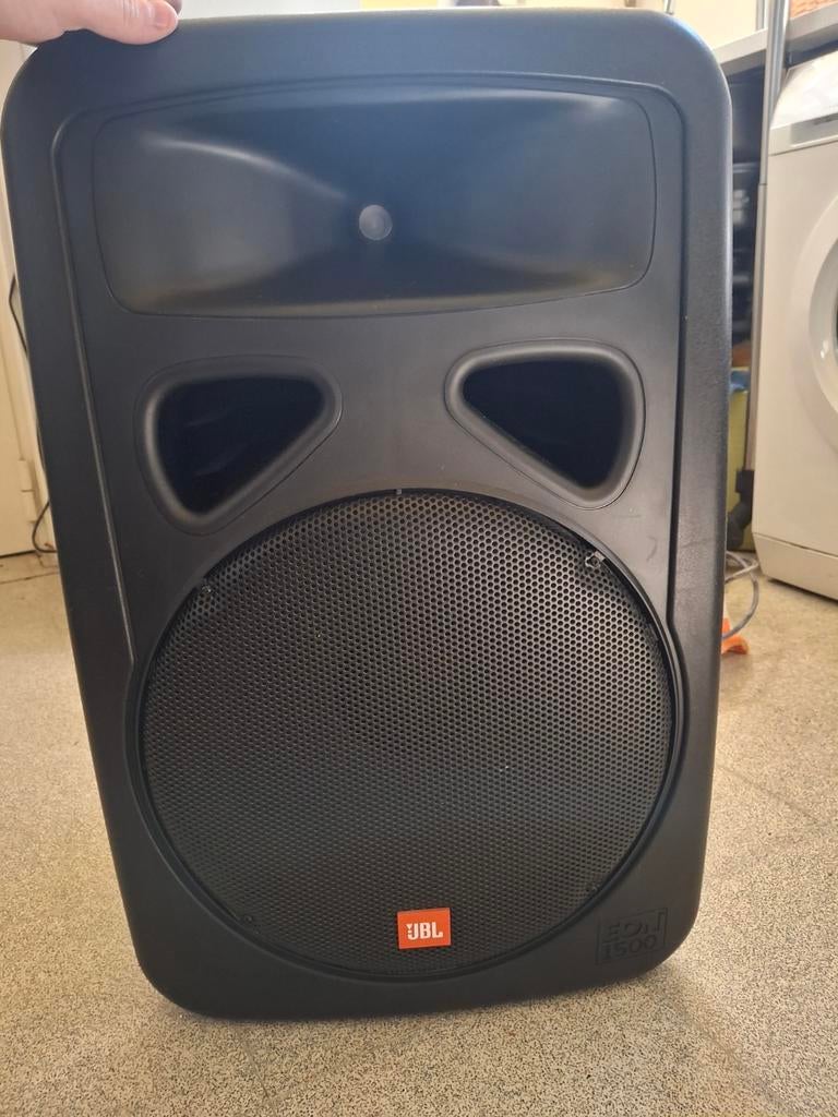 JBL Eon 1500, TV, Hi-fi & Vidéo, Enceintes, Enlèvement, Comme neuf, Haut-parleurs Frontaux, Arrière ou Stéréo, JBL