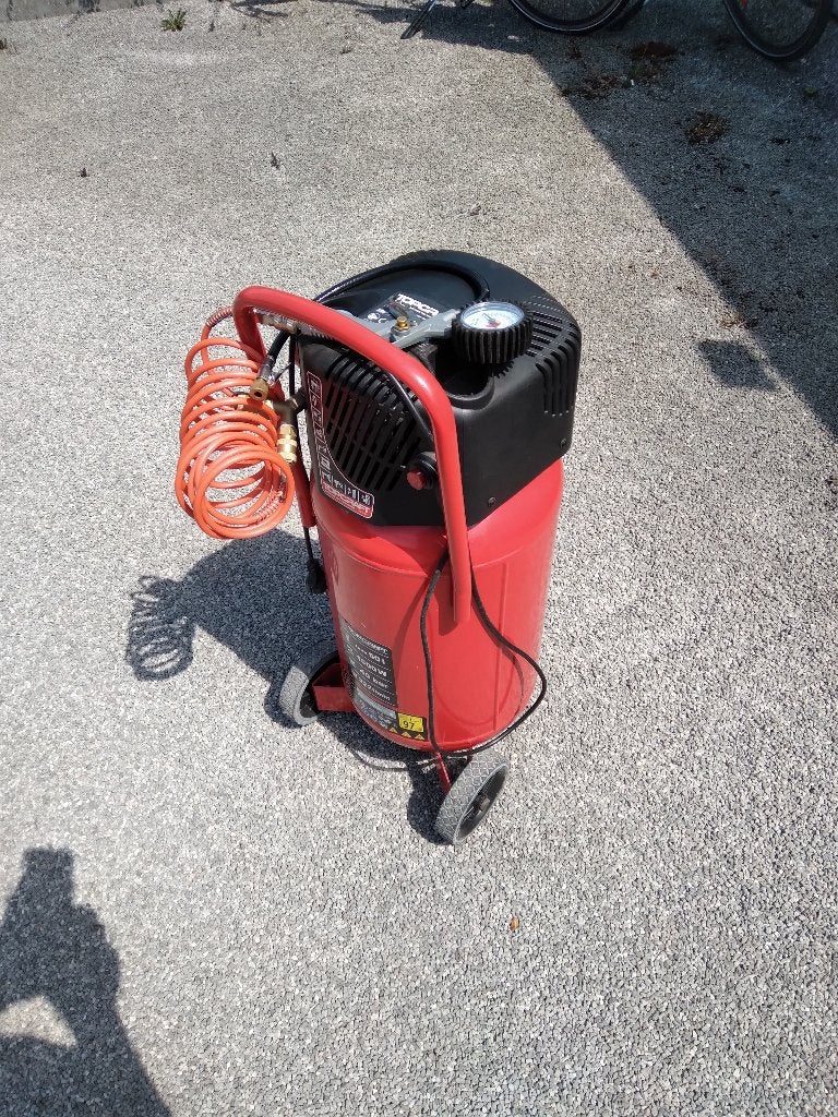 compressor, Ophalen, Zo goed als nieuw, 6 tot 10 bar, Olievrij