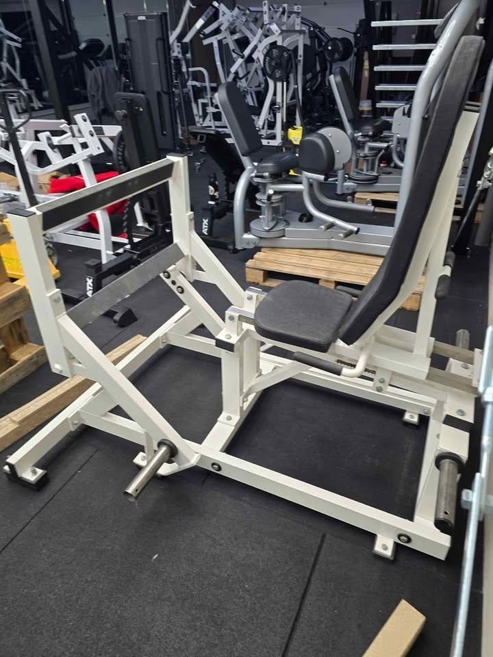 Kuittoestel fitness, Sport en Fitness, Fitnessapparatuur, Gebruikt, Krachtstation, Benen, Metaal, Ophalen