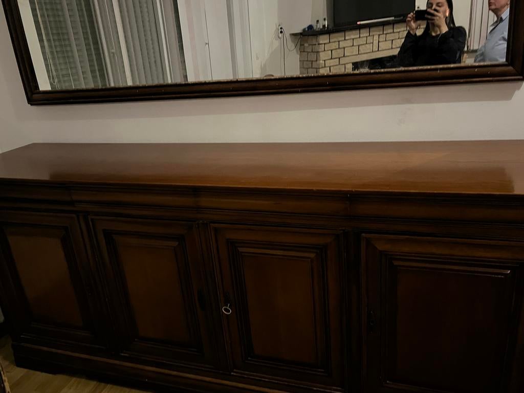 Kastanjehout kast met spiegel, Ophalen, Zo goed als nieuw