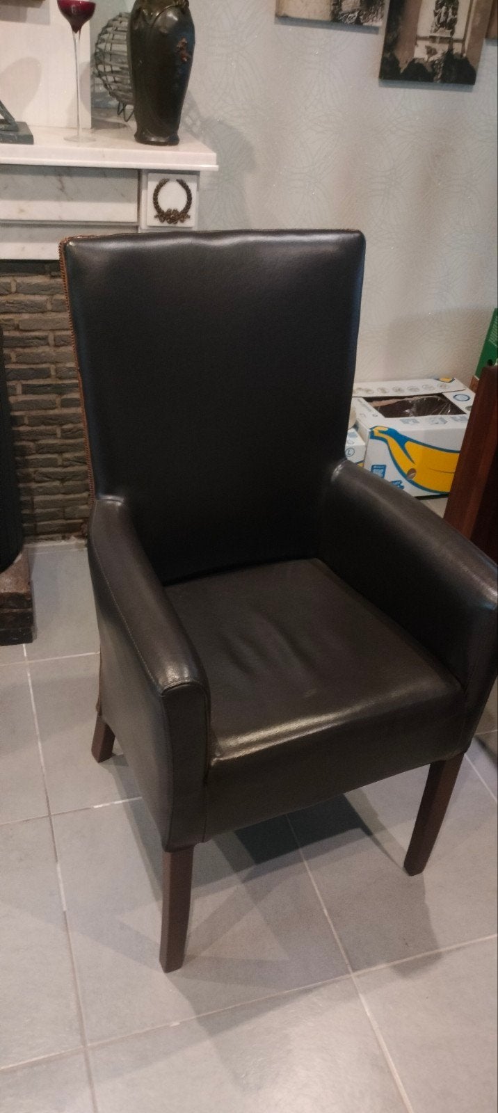 8 prachtige stoelen in echt dik leer, Ophalen, Leer