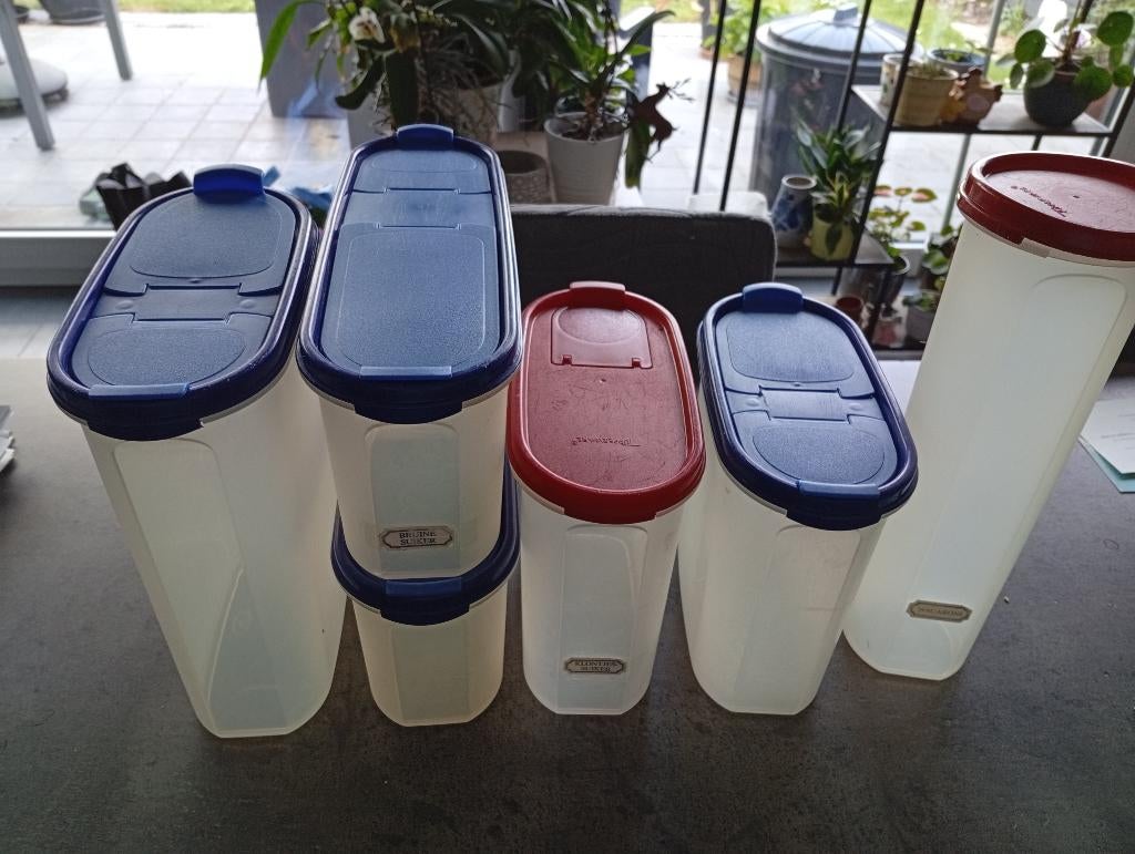6X tuperware bewaardozen, Ophalen, Gebruikt, Crème, Bus of Trommel