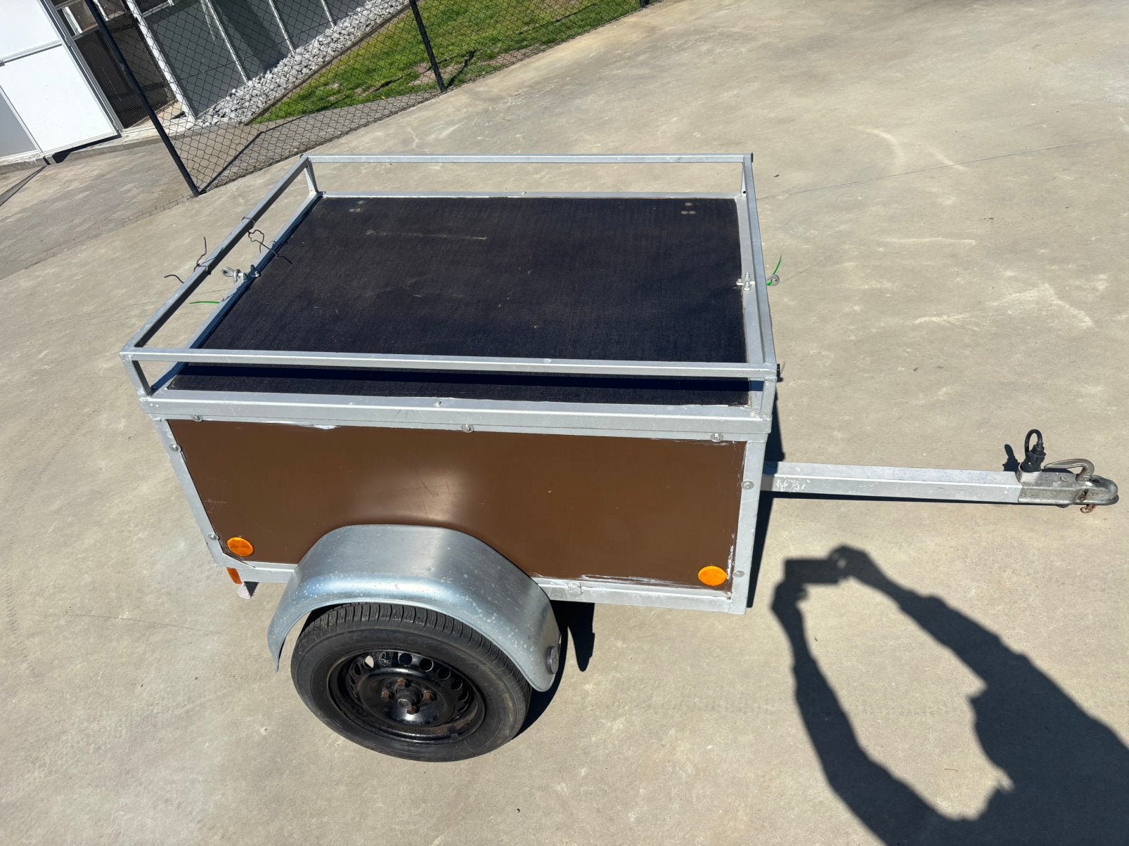 Gesloten aanhanwagen in zeer goede staat !!!, Auto diversen, Aanhangers en Bagagewagens, Ophalen, Zo goed als nieuw