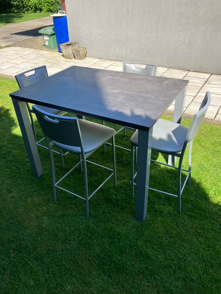 Table de cuisine haute et 4chaises haute, Enlèvement, Comme neuf
