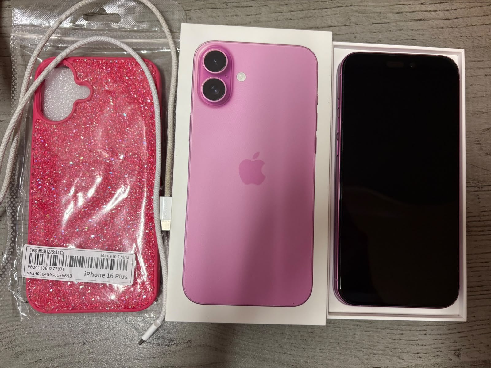 iPhone 16 Plus rose 128 GB, Avec simlock (verrouillage SIM), 128 GB, Rose, IPhone 16 Plus
