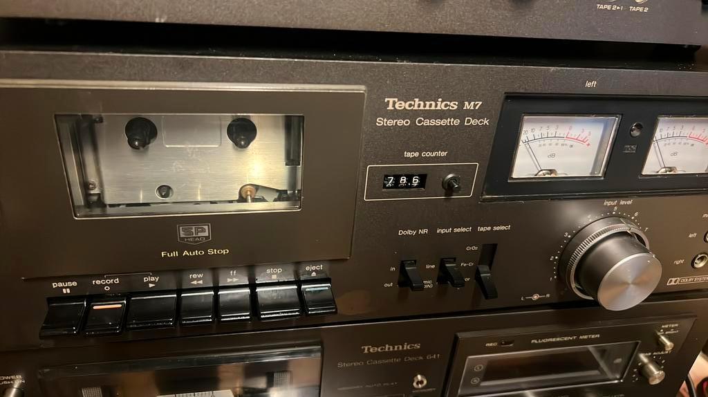 Lecteur de cassettes Technics, Enlèvement