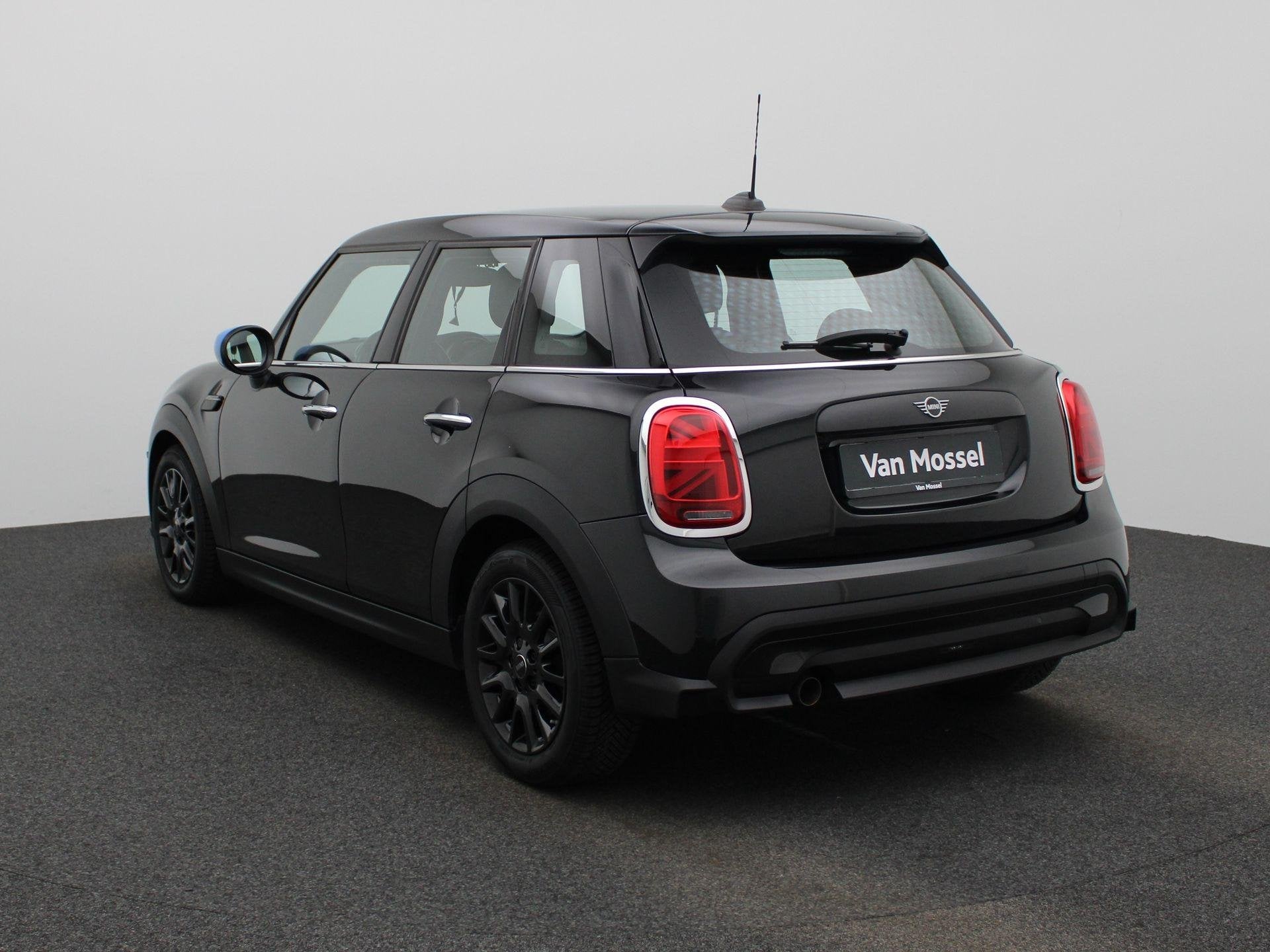 Mini Mini 5 door One, Autos, 75 kW, Entreprise, Boîte manuelle, Noir