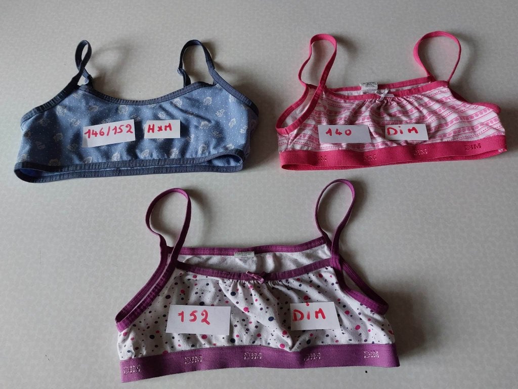 Eerste bh's van Dim Maat 140x146x152 aan 3 € stuk  3 voor 9, Kinderen en Baby's, Kinderkleding | Maat 140, Ophalen, Zo goed als nieuw