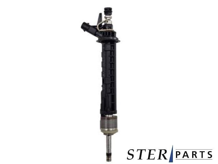Injector (benzine injectie) van een Mercedes C-Klasse, Gebruikt, -, Ophalen of Verzenden, -