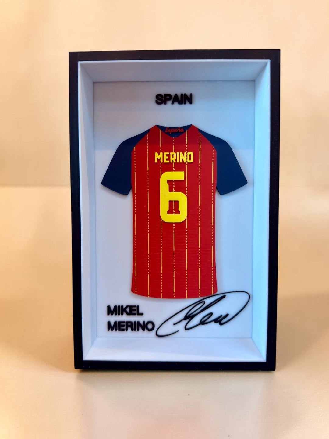 Mikel Merino - Spanje shirt + handtekening, Enlèvement ou Envoi, Neuf, Autres types