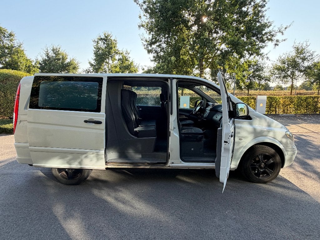 Mercedes-Benz Vito 2008 double cabine 2.2l, Achat, 4 portes, Boîte manuelle, Noir