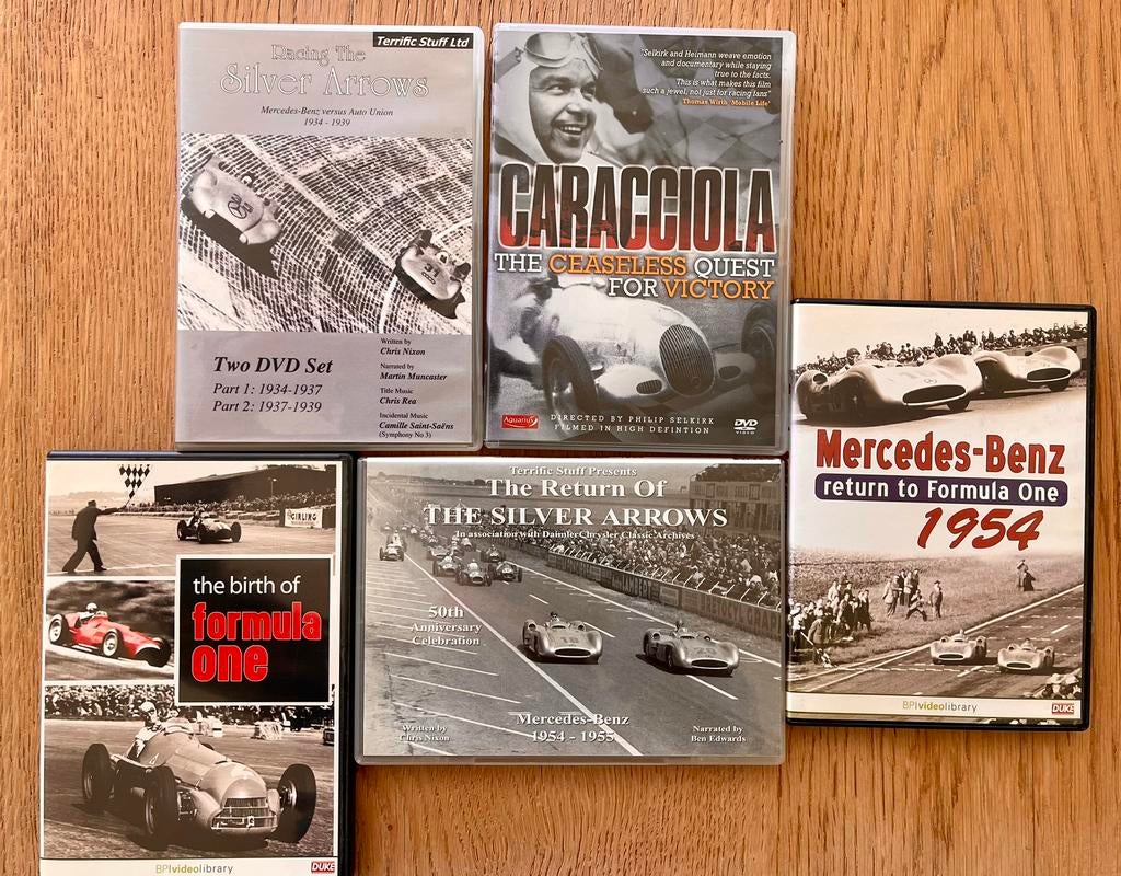 DVD de documentaires sur Mercedes sur la F1 et la Formule 1, Enlèvement ou Envoi, Comme neuf