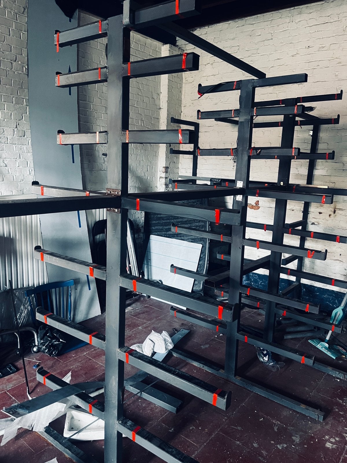 Metalen rek voor profielen, Enlèvement, Comme neuf