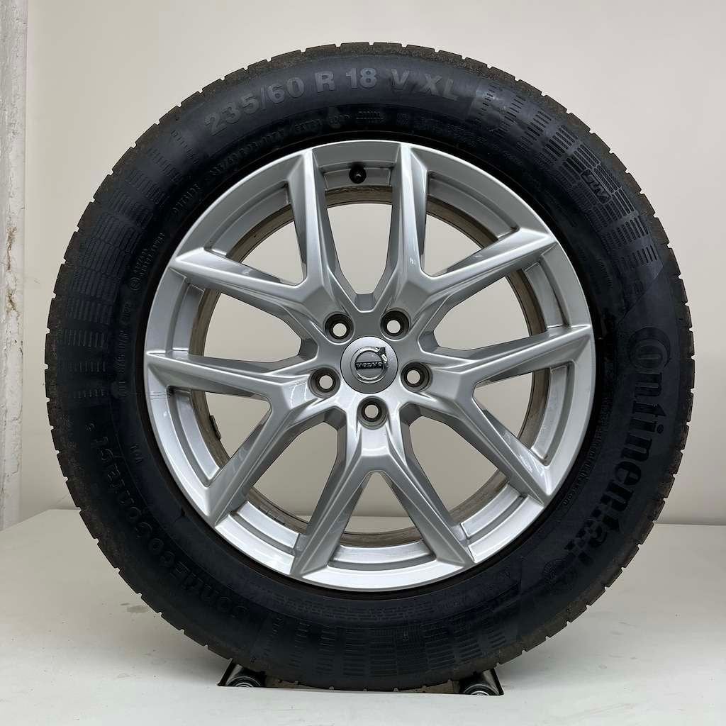 Volvo XC60 / XC40 / V40 - 18 inch - zomerbanden, Autos : Pièces & Accessoires, Pneus et Jantes, Enlèvement ou Envoi, Véhicule de tourisme