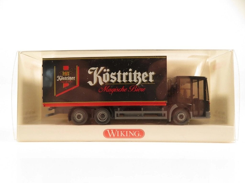 1:87 Wiking 5610439 Mercedes Econic koffer Köstritzer bier, Enlèvement ou Envoi, Comme neuf, Bus ou Camion, Wiking