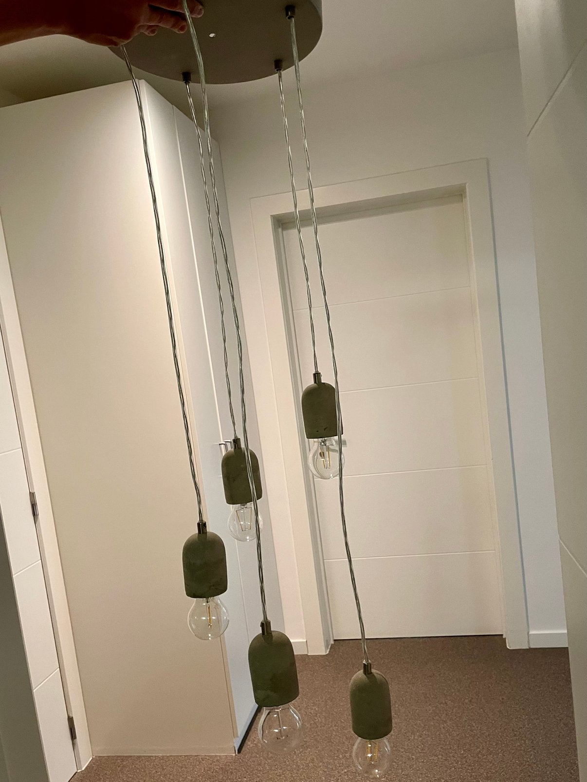 Set 2 hanglampen betonlook, Huis en Inrichting, Lampen | Hanglampen, Zo goed als nieuw, Steen/keramiek, Ophalen