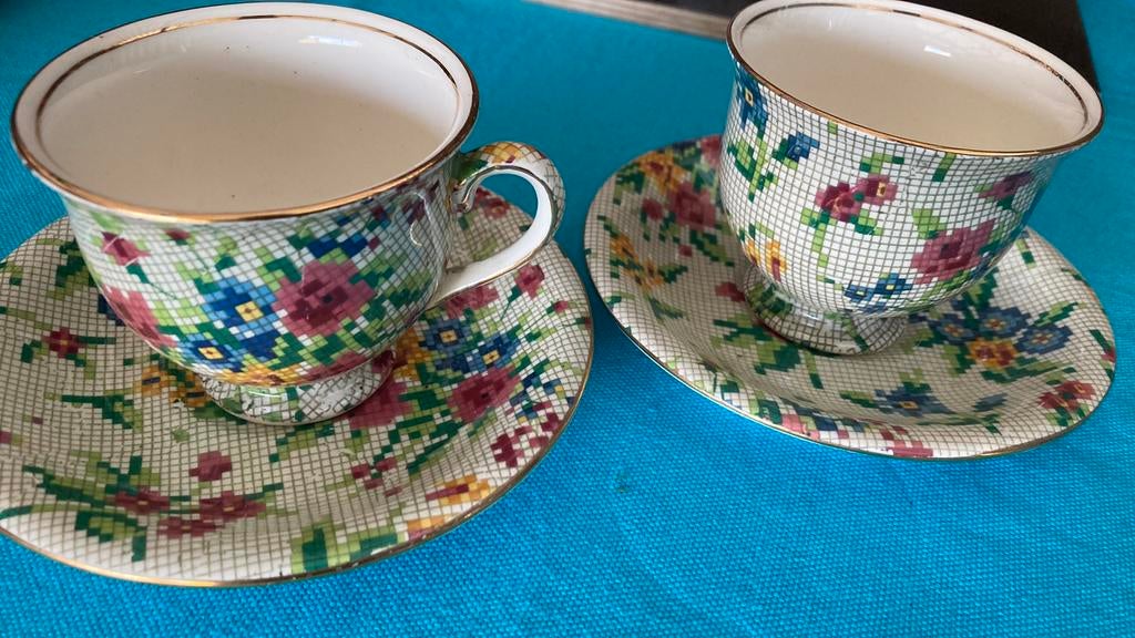Koffietasjes Royal Winton, Antiek en Kunst, Verzenden