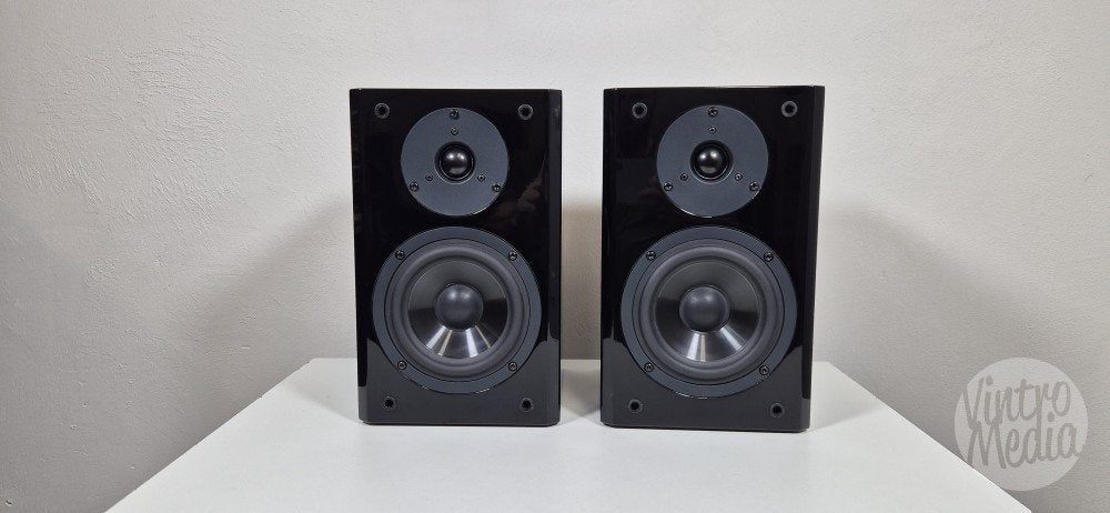 Yamaha NX-E800 Luidsprekers | Speakers | Bookshelf, Ophalen of Verzenden, 60 tot 120 watt, Basreflex, Boekenplank luidspreker