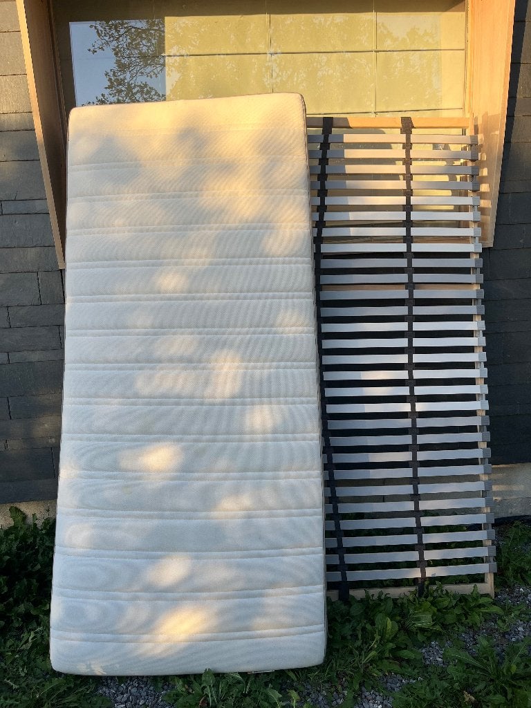 Sommier + super matelas, Neuf, 90 cm, Une personne, Enlèvement