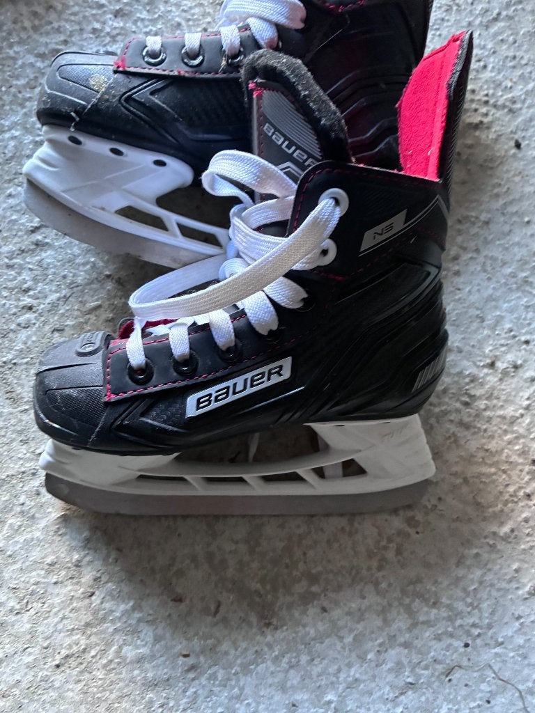 ijshockey schaats Bauer kind 29,5 -Y11, Sport en Fitness, Ophalen, Bauer, Zo goed als nieuw, IJshockeyschaatsen