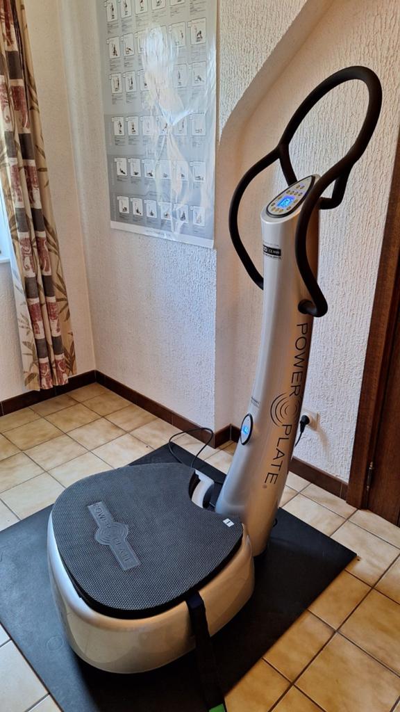Trilplaat - Powerplate, Sport en Fitness, Fitnessapparatuur, Ophalen, Zo goed als nieuw, Trilplaat