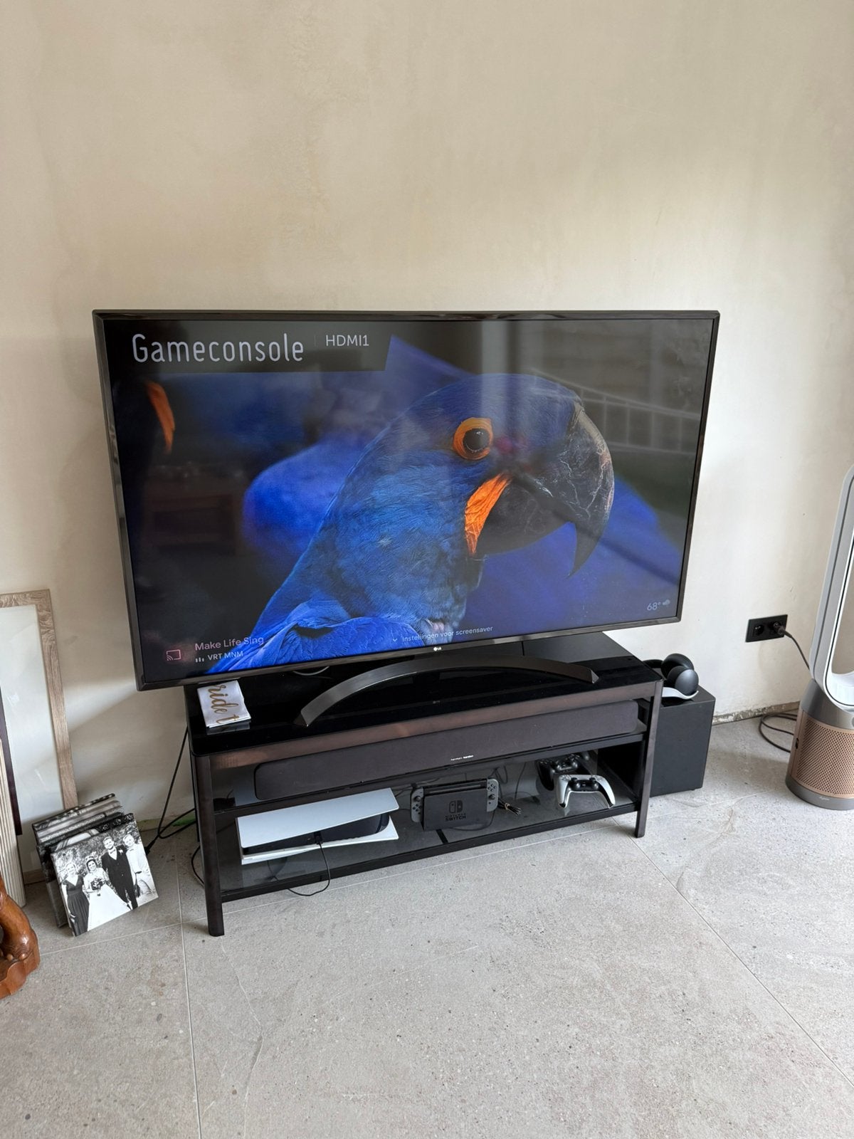 LG 65 inch Smart TV, TV, Hi-fi & Vidéo, Télévisions, LED, Comme neuf, 100 cm ou plus, Full HD (1080p)