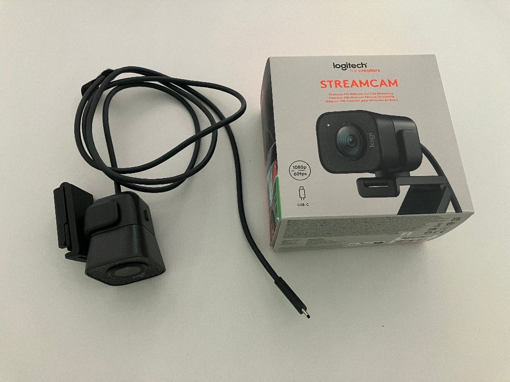 Logitech Streamcam 1080p/60fps met mic, Computers en Software, Webcams, MacOS, Logitech, Ophalen of Verzenden, Zo goed als nieuw