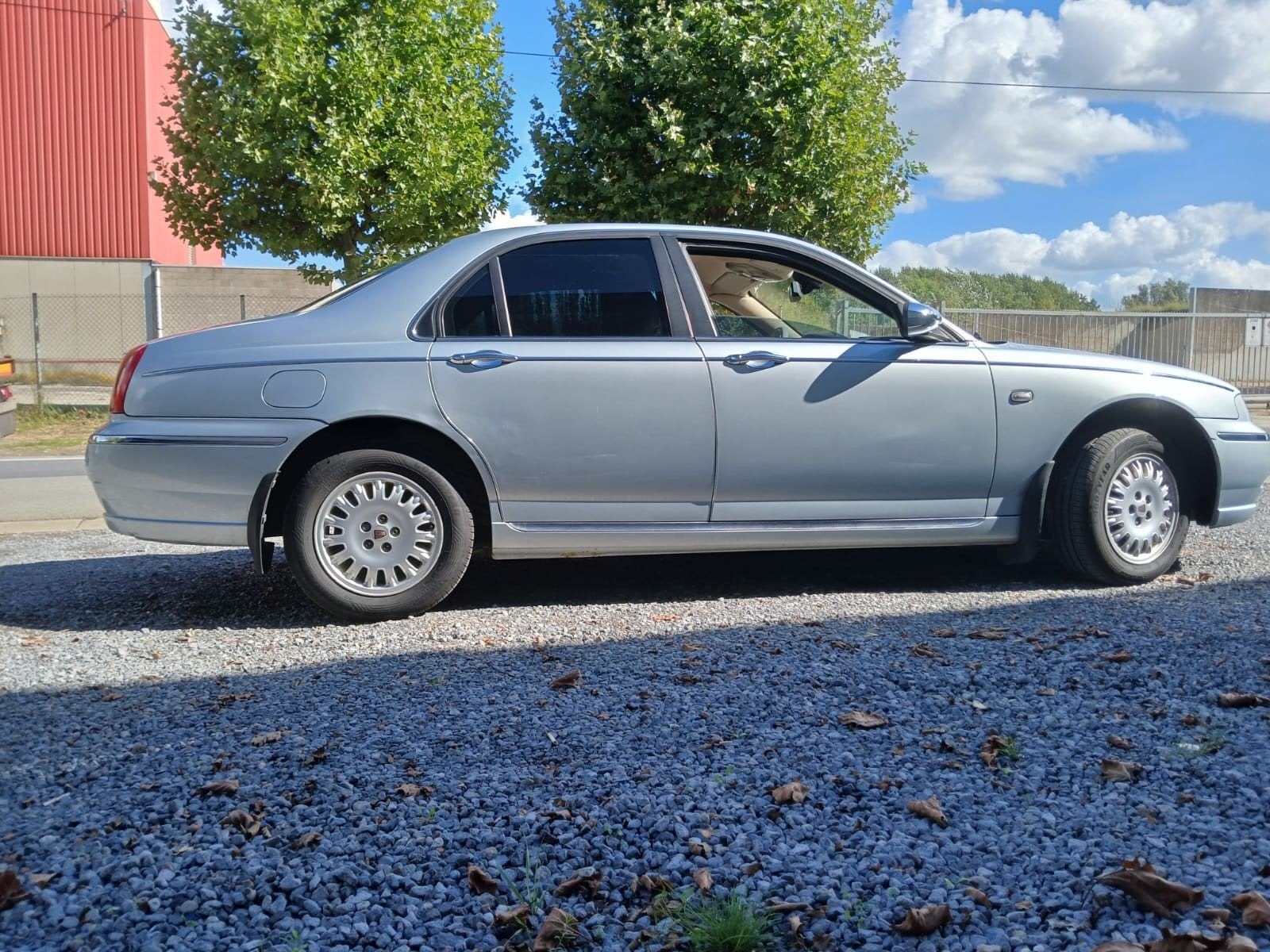 Nice Rover 75 2.0 Essence Automatique Approuvé à Vendre, Autos, Cuir, Argent ou Gris, Beige, Berline