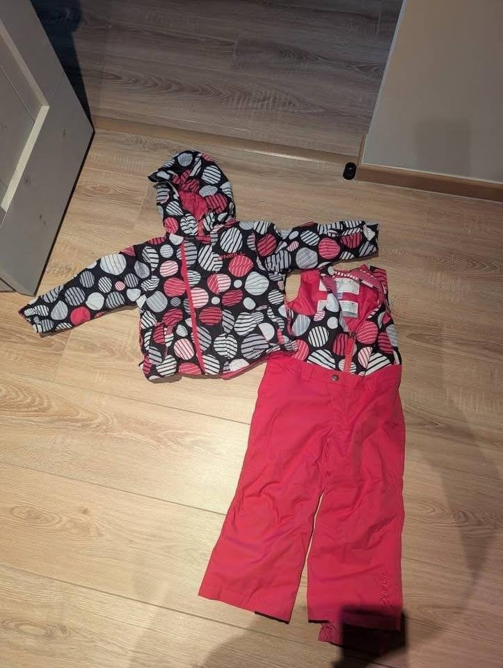 skipak maat 98 meisjes, Enfants & Bébés, Comme neuf, Enlèvement, O ' NEILL, Vêtements de sport ou Maillots de bain