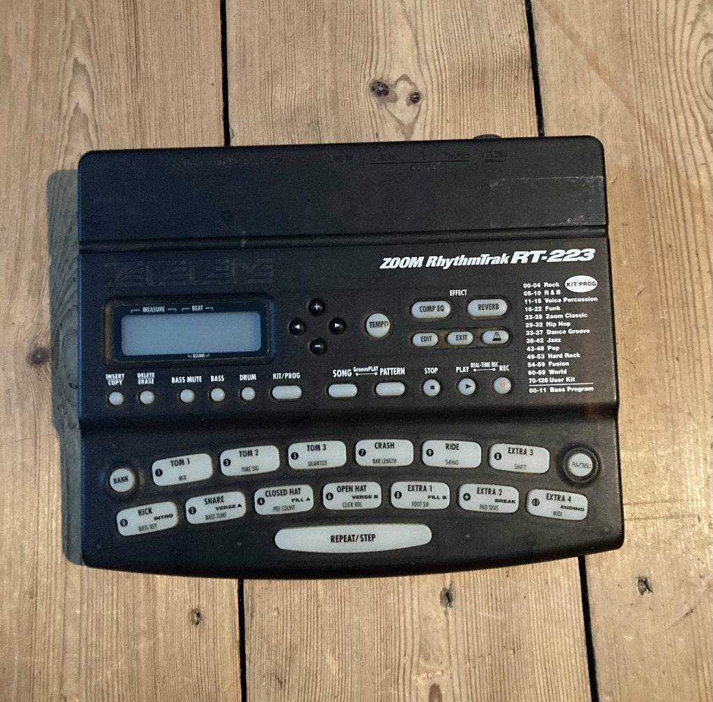ZOOM RhythmTrak RT-223 - Y2K drumcomputer, Muziek en Instrumenten, Ophalen of Verzenden, Gebruikt, Overige merken