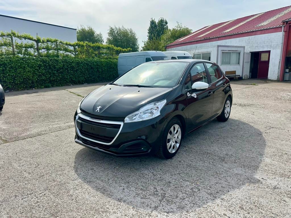 Peugeot 208 1.2i 80.000 km Garantie, Auto's, Peugeot, Stof, Euro 6, 4 cilinders, 1198 cc