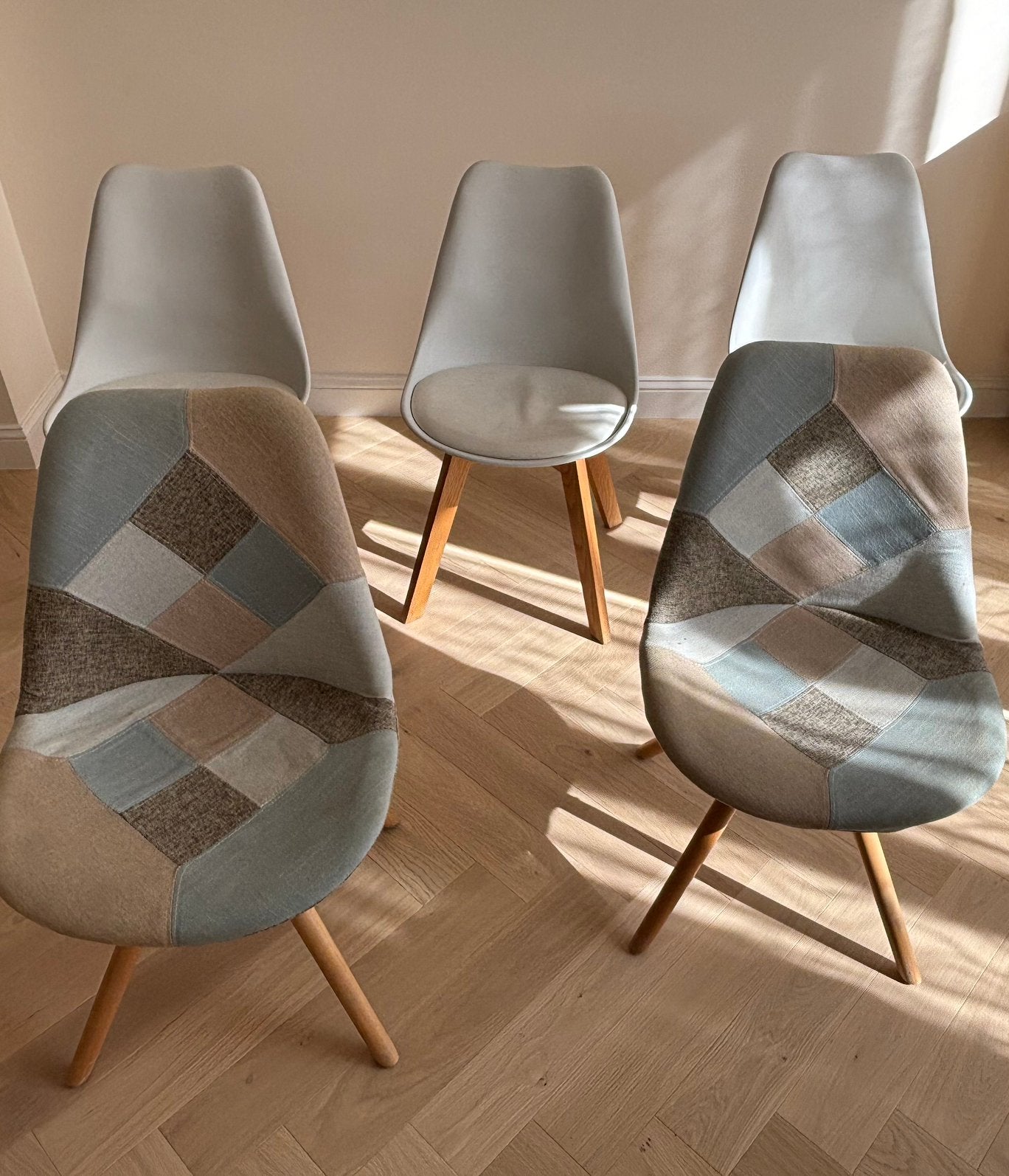 Set of 5 dining chairs / Lot de 5 chaises, Bois, Enlèvement, Bleu, Cinq, Six Chaises ou plus