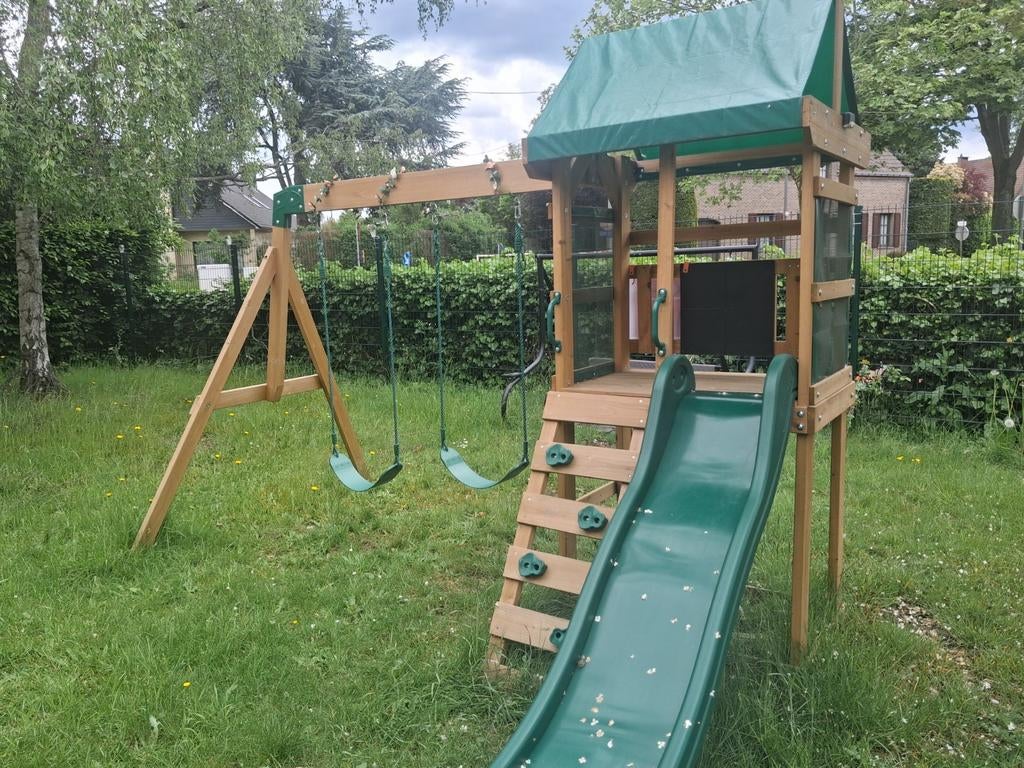 Glijbaan met schommel, Enfants & Bébés, Jouets | Extérieur | Aires de jeux, Enlèvement, Balançoire