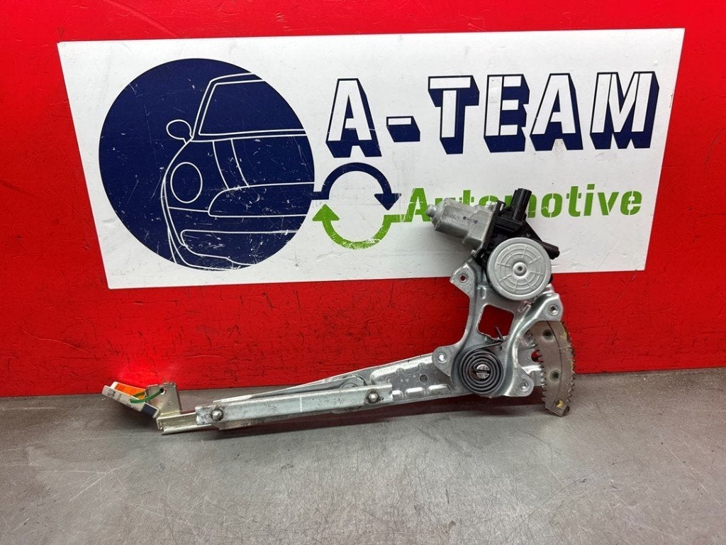 RAAMMECHANIEK LINKS VOOR Honda Civic Tourer (FK) (01-2014/-), Hanauer Landstraße  222-224
60314  Frankfurt am Main, DE, Honda