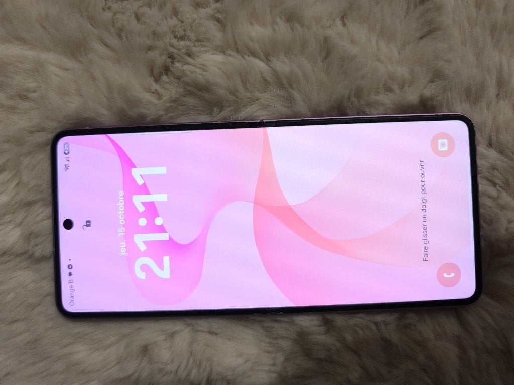 Samsung flip 8, Télécoms, 10 mégapixels ou plus, Enlèvement ou Envoi, Rose, Comme neuf