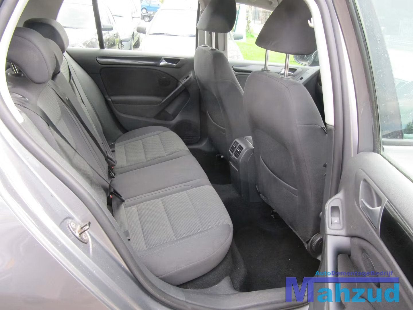 GOLF 6 INTERIEUR STOF COMPLEET ZWART GRIJS (5 deurs), Volkswagen, Volkswagen AG, Vw@volkswagen.de, Utilisé