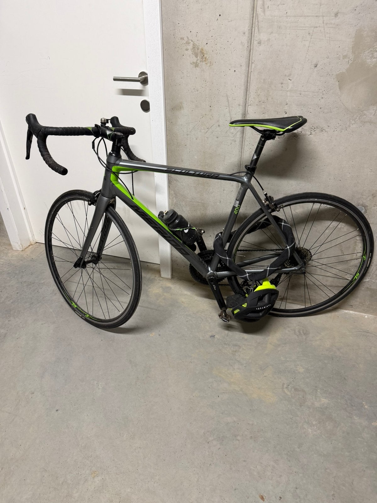 Racefiets Merida, Gebruikt, 10 tot 15 versnellingen, Velgrem, Ophalen