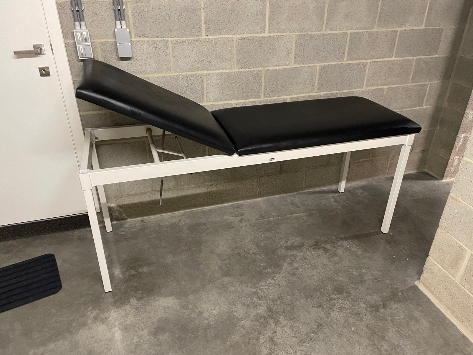 Behandeltafel Gymna (190 x 62), Ophalen, Zo goed als nieuw, Massagetafel