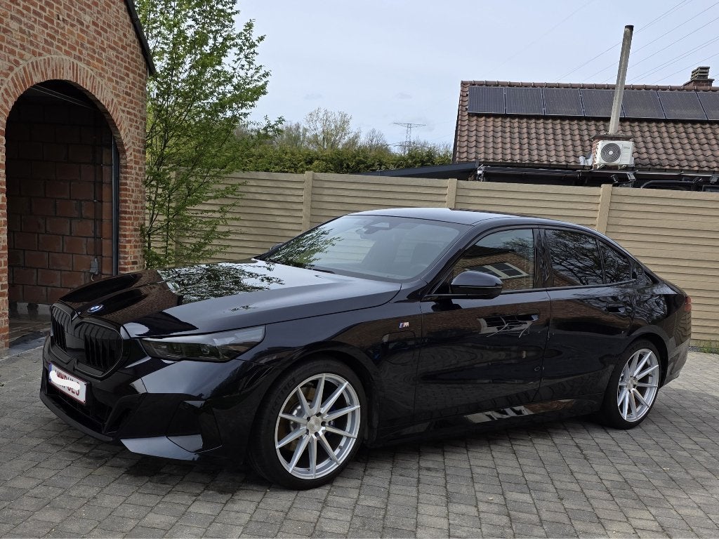 BMW 530e hybride - M Sport Pack Pro, Autos, Noir, Automatique, Particulier, 2155 kg