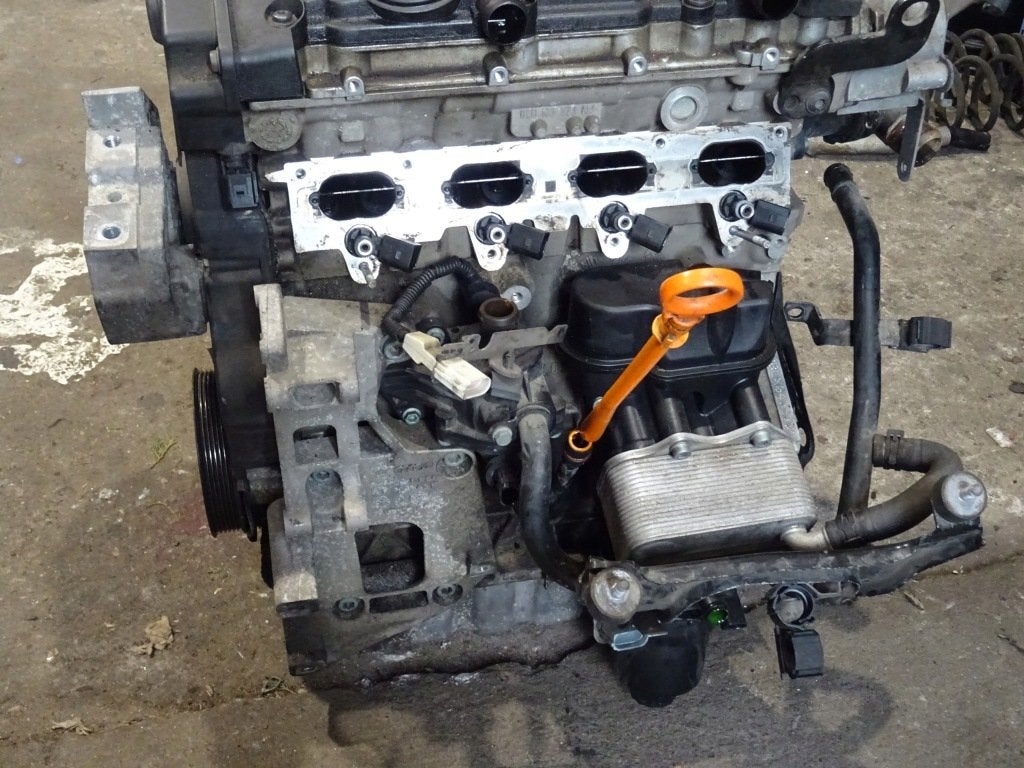 Moteur BLX Nu VW A3 AUDI SKODA TOURAN JETTA PASSAT GOLF, Envoi, Utilisé, Daihatsu