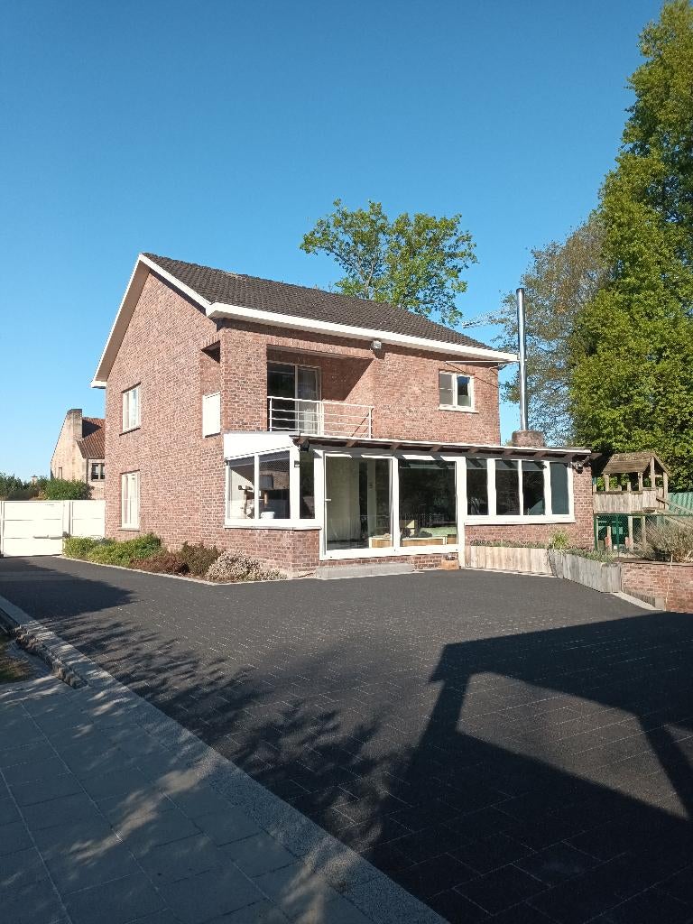 Woning te koop op perceel van 20.70 are, Immo, Huizen en Appartementen te koop, Provincie Limburg, 1500 m² of meer, Vrijstaande woning