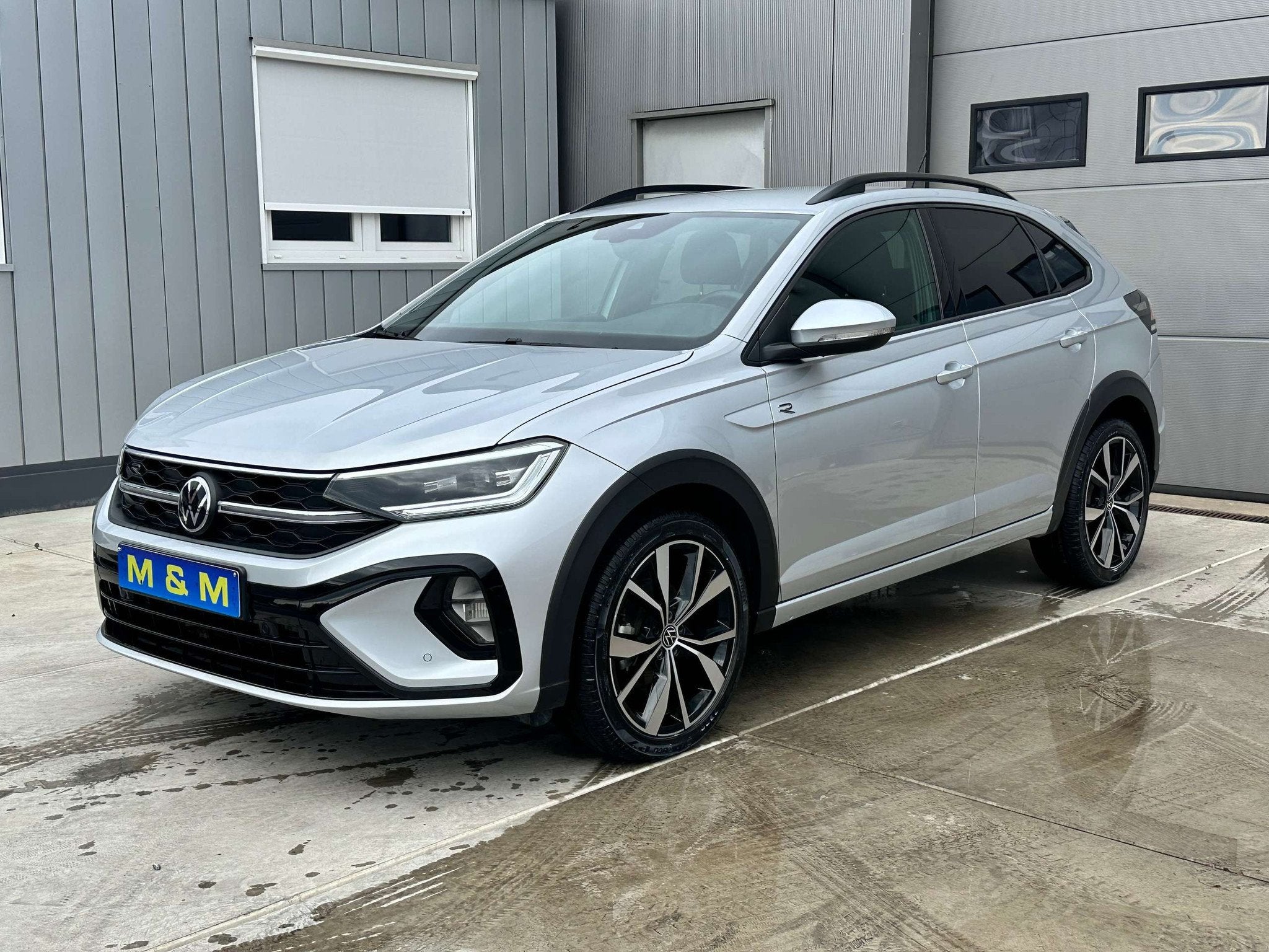 Volkswagen Taigo Taigo 1.0 TSI R-Line DSG * 12M Garantie *, Auto's, Automaat, Stof, Gebruikt, https://public.car-pass.be/vhr/7f1f0ca2-cef0-4244-b156-df9d87a9d72e