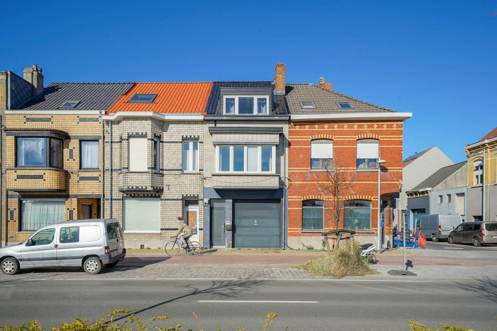 Te koop woning in Bredene, Tot 200 m², 2 kamers, Tussenwoning, Provincie West-Vlaanderen
