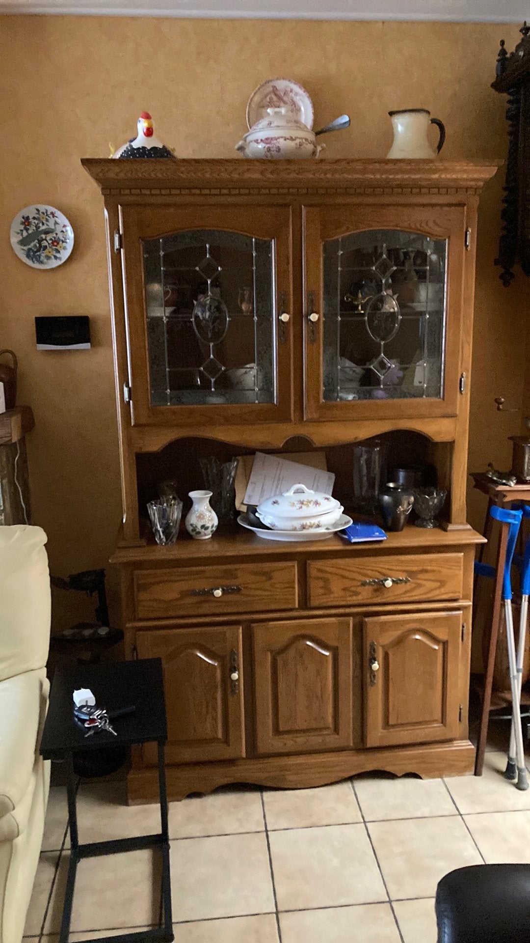 Petit buffet avec vitrine, Enlèvement, Comme neuf